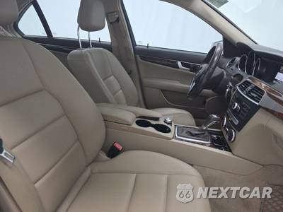 2013 Mercedes-Benz C 300 4MATIC Sedan - zdjęcie 8 z 25 - miniatura