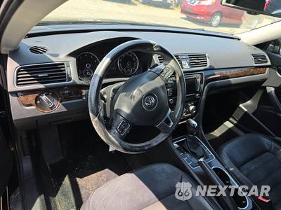 2014 Volkswagen Passat V6 SEL Premium - zdjęcie 11 z 35 - miniatura