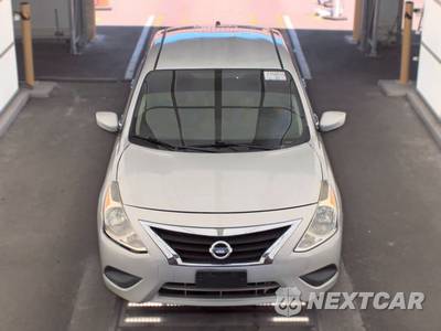 2019 Nissan Versa Sedan SV - zdjęcie 2 z 47 - miniatura