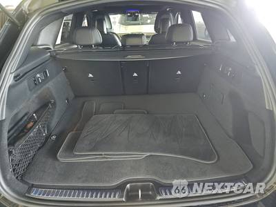 2025 Mercedes-Benz GLC 300 4MATIC - zdjęcie 16 z 21 - miniatura