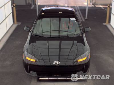 2023 Hyundai IONIQ 6 Limited - zdjęcie 2 z 31 - miniatura