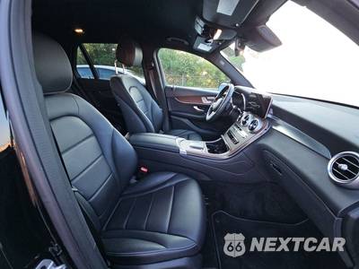2022 Mercedes-Benz GLC 300 4MATIC - zdjęcie 8 z 25 - miniatura