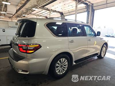 2021 Nissan Armada SV - zdjęcie 4 z 46 - miniatura