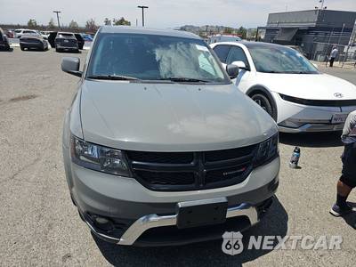 2019 Dodge Journey Crossroad - zdjęcie 2 z 37 - miniatura