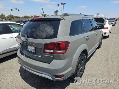 2019 Dodge Journey Crossroad - zdjęcie 4 z 37 - miniatura
