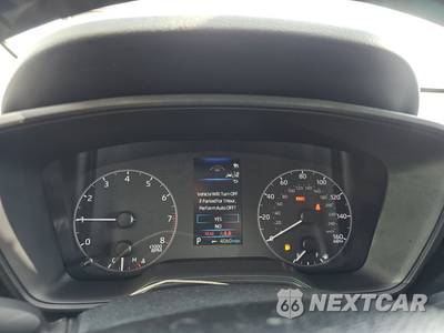 2025 Toyota Corolla Cross LE - zdjęcie 12 z 21 - miniatura