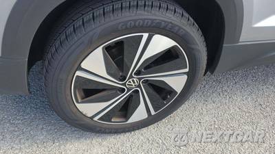 2025 Volkswagen Taos Comfortline - zdjęcie 19 z 26 - miniatura