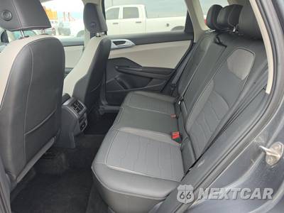 2025 Volkswagen Taos SE - zdjęcie 13 z 23 - miniatura