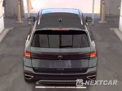2025 Volkswagen Taos SE - zdjęcie 5 z 20 - miniatura