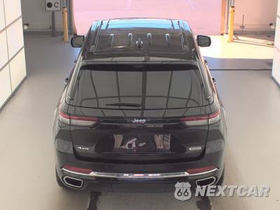 2022 Jeep Grand Cherokee Overland - zdjęcie 5 z 36 - miniatura