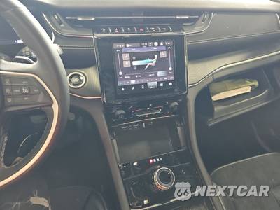 2023 Jeep Grand Cherokee L Altitude - zdjęcie 11 z 38 - miniatura