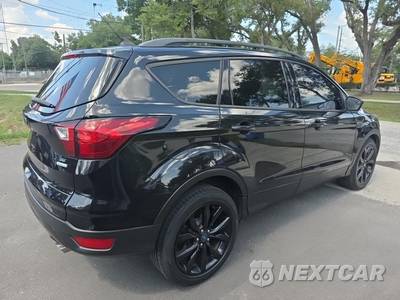 2019 Ford Escape SE - zdjęcie 4 z 21 - miniatura