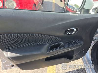 2016 Nissan Versa Note SV - zdjęcie 9 z 18 - miniatura
