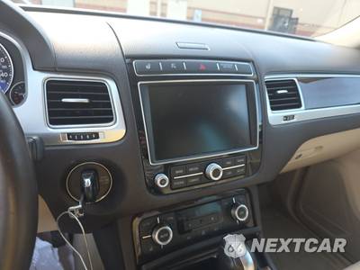 2015 Volkswagen Touareg V6 Lux - zdjęcie 11 z 31 - miniatura
