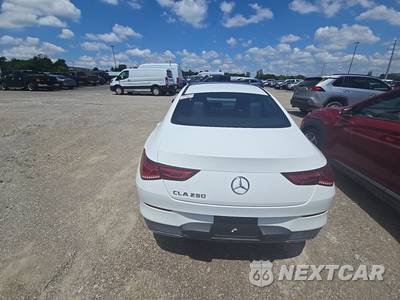 2020 Mercedes-Benz CLA 250 - zdjęcie 5 z 27 - miniatura