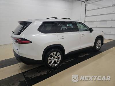 2025 Toyota Grand Highlander Hybrid Limited - zdjęcie 4 z 22 - miniatura