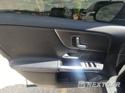 2021 Mercedes-Benz GLA 250 - zdjęcie 9 z 33 - miniatura