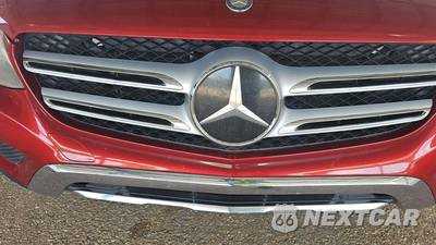 2017 Mercedes-Benz GLC 300 - zdjęcie 29 z 33 - miniatura