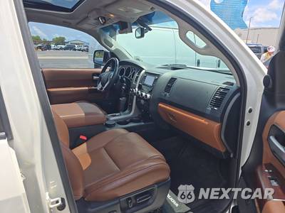 2014 Toyota Sequoia Platinum - zdjęcie 8 z 25 - miniatura
