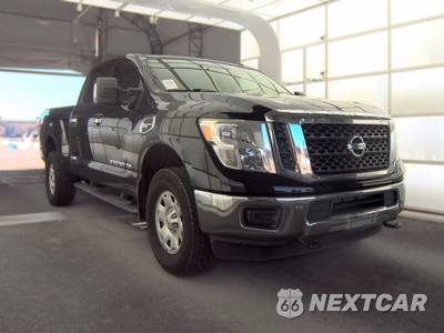 2018 Nissan TITAN XD SV Crew Cab Medium Bed - zdjęcie 3 z 22 - miniatura