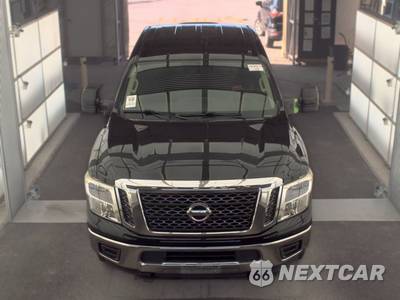 2018 Nissan TITAN XD SV Crew Cab Medium Bed - zdjęcie 2 z 22 - miniatura