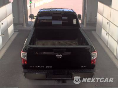 2018 Nissan TITAN XD SV Crew Cab Medium Bed - zdjęcie 5 z 22 - miniatura