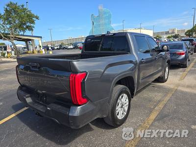 2026 Toyota Tundra SR5 Crew Cab Short Bed - zdjęcie 4 z 18 - miniatura