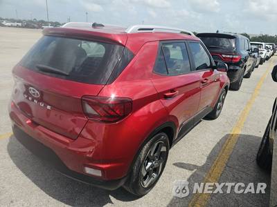 2024 Hyundai Venue Limited - zdjęcie 4 z 18 - miniatura
