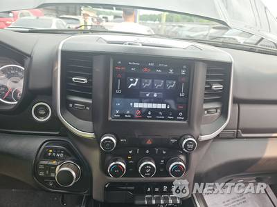 2020 Ram 1500 Big Horn Crew Cab Short Bed - zdjęcie 11 z 29 - miniatura