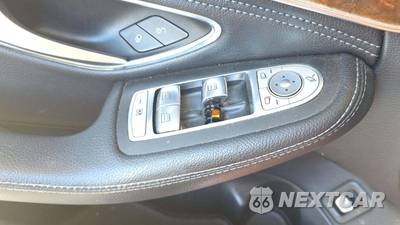 2015 Mercedes-Benz C 300 4MATIC Sedan - zdjęcie 27 z 38 - miniatura