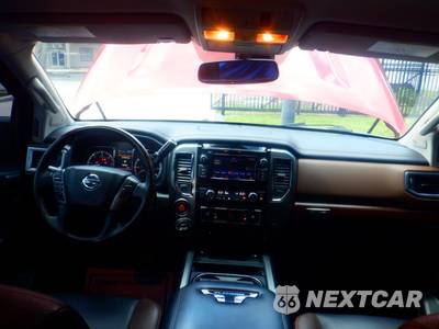 2019 Nissan TITAN XD Platinum Reserve Crew Cab Medium Bed - zdjęcie 9 z 23 - miniatura