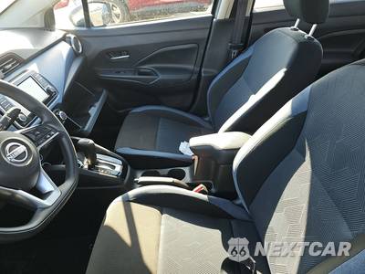 2025 Nissan Versa SV - zdjęcie 7 z 27 - miniatura