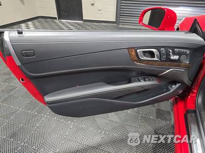 2016 Mercedes-Benz AMG SL 63 - zdjęcie 9 z 17 - miniatura