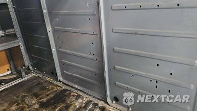 2021 Nissan NV2500 HD Cargo SV Standard Roof 146.1" WB - zdjęcie 26 z 36 - miniatura