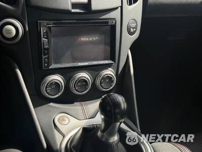 2010 Nissan 370Z NISMO Coupe - zdjęcie 17 z 17 - miniatura