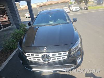 2020 Mercedes-Benz GLA 250 - zdjęcie 2 z 31 - miniatura
