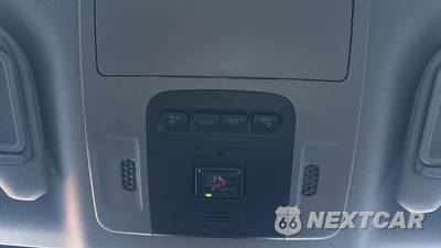 2024 Toyota Camry XLE - zdjęcie 30 z 38 - miniatura