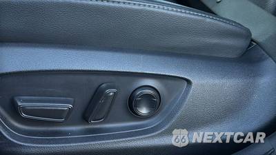 2024 Toyota Camry XLE - zdjęcie 19 z 38 - miniatura