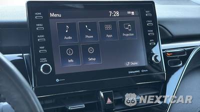 2024 Toyota Camry XLE - zdjęcie 24 z 38 - miniatura