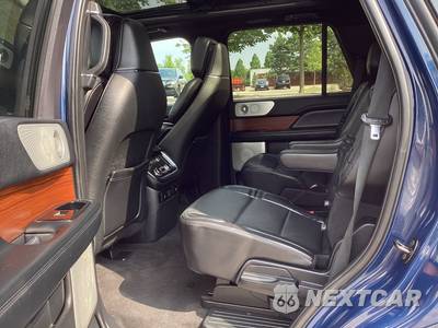 2020 Lincoln Navigator Reserve - zdjęcie 10 z 21 - miniatura