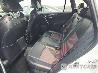 2024 Toyota RAV4 Prime XSE - zdjęcie 13 z 29 - miniatura