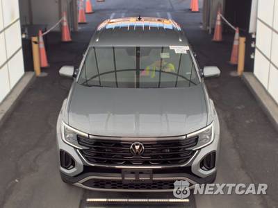 2025 Volkswagen Atlas Cross Sport 2.0T SE w/Technology - zdjęcie 2 z 23 - miniatura