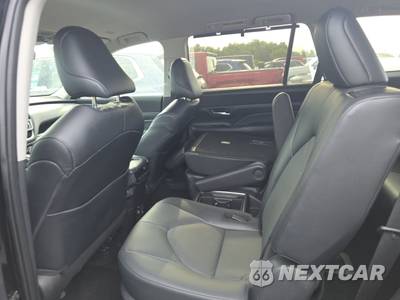 2025 Toyota Grand Highlander XLE - zdjęcie 13 z 31 - miniatura