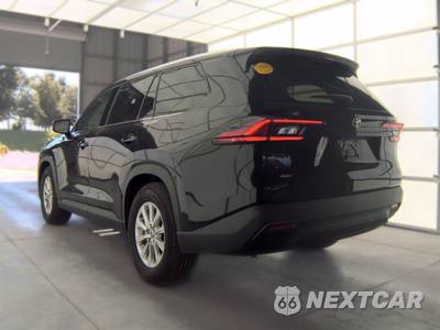 2025 Toyota Grand Highlander XLE - zdjęcie 6 z 31 - miniatura