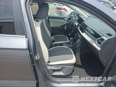 2025 Volkswagen Taos SE - zdjęcie 8 z 22 - miniatura