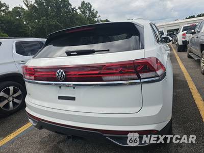 2025 Volkswagen Atlas Cross Sport 2.0T SE w/Technology - zdjęcie 5 z 21 - miniatura