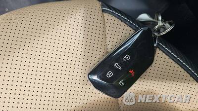 2025 Volkswagen Atlas Cross Sport 2.0T SE w/Technology - zdjęcie 18 z 21 - miniatura