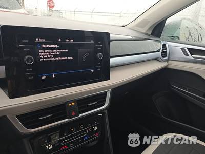 2025 Volkswagen Taos SE - zdjęcie 11 z 28 - miniatura