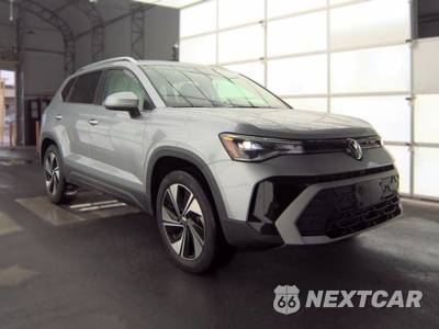 2025 Volkswagen Taos SE - zdjęcie 3 z 28 - miniatura