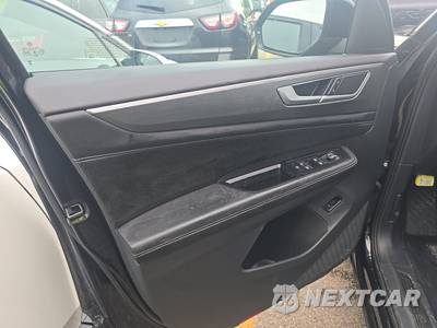 2025 Volkswagen Atlas Cross Sport 2.0T SE w/Technology - zdjęcie 9 z 26 - miniatura